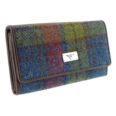 Harris Tweed Tartan Purse with ID Window – Zip Wallet with Card Slots & Coin Pouch - Image 5 | Lily's Pad Studio