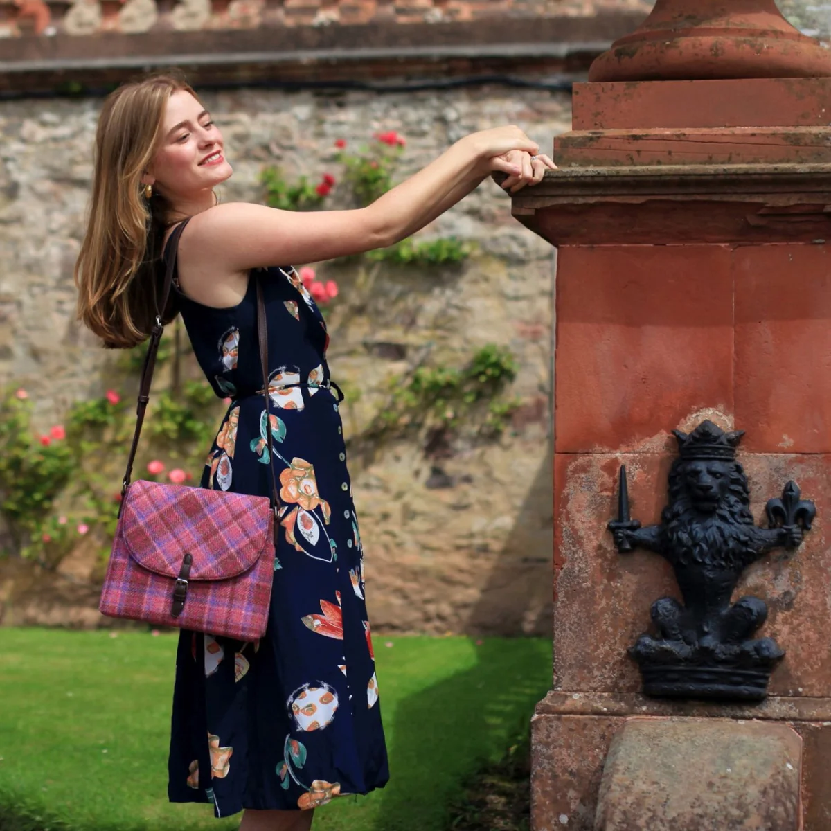 Harris Tweed Torridon Tartan Shoulder Bag - Image 6 | Lily's Pad Studio