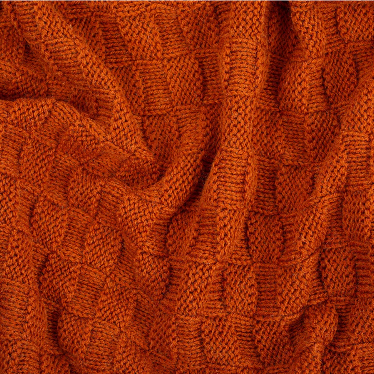 Irish Fisherman Aran Wool Throw Blanket – Basket Stitch Celtic Decor - Image 11 | Lily's Pad Studio