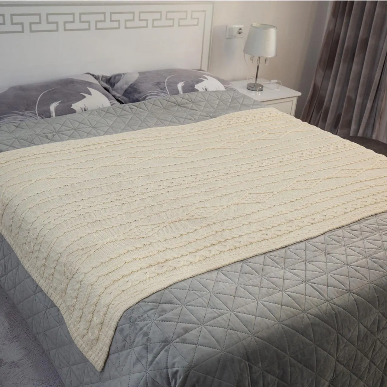 Irish Fisherman Wool Multi-Stitch Aran Knit Throw Blanket