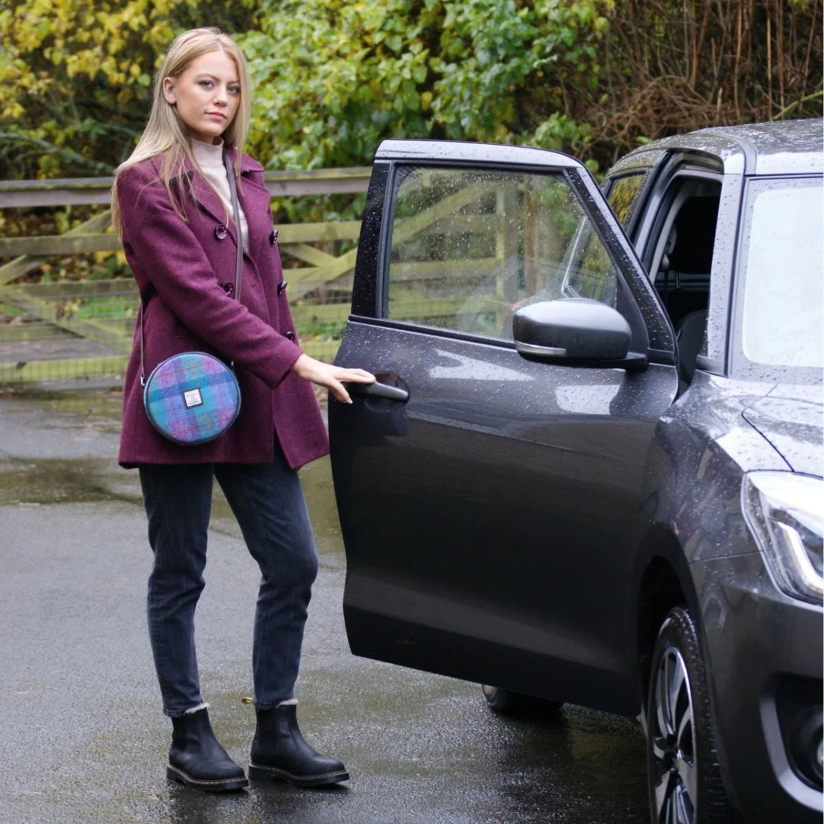 Scottish Harris Tweed Bannock Round Shoulder Bag – Authentic Wool Tartan Crossbody Purse - Image 4 | Lily's Pad Studio