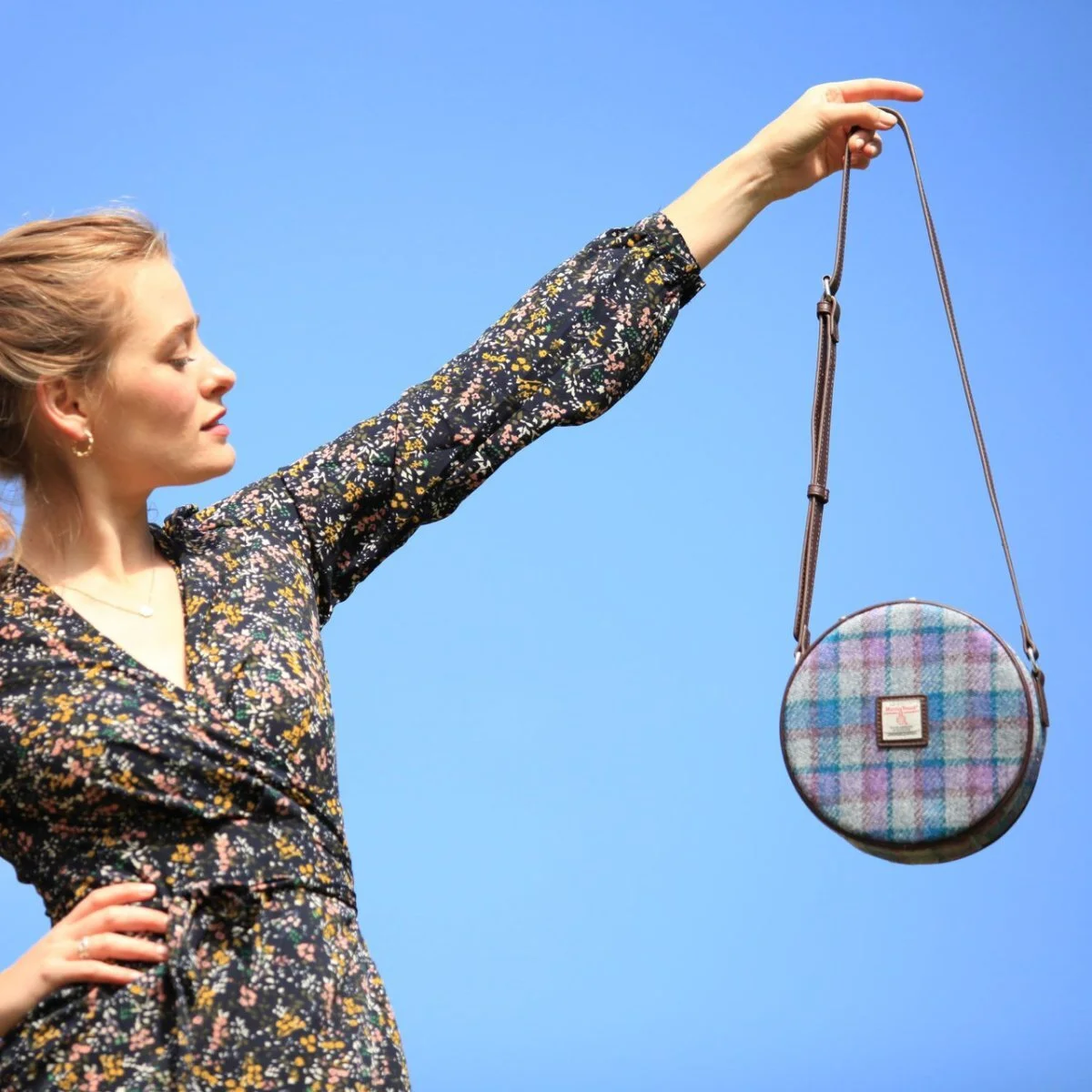 Scottish Harris Tweed Bannock Round Shoulder Bag – Authentic Wool Tartan Crossbody Purse - Image 5 | Lily's Pad Studio